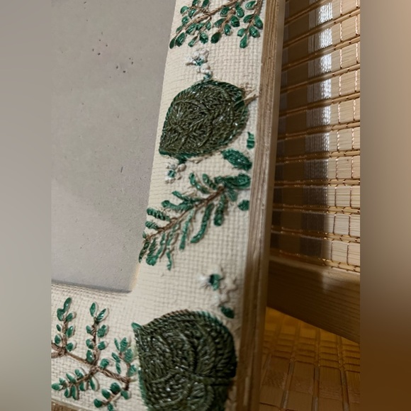 Botanical Picture Frame - Picture 3 of 3